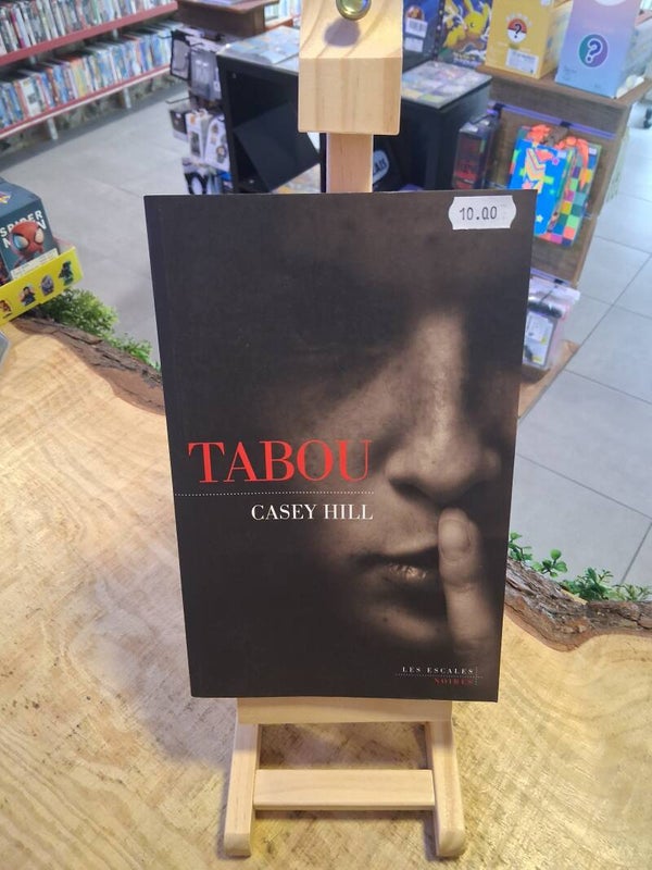 Casey Hill - Tabou Livre