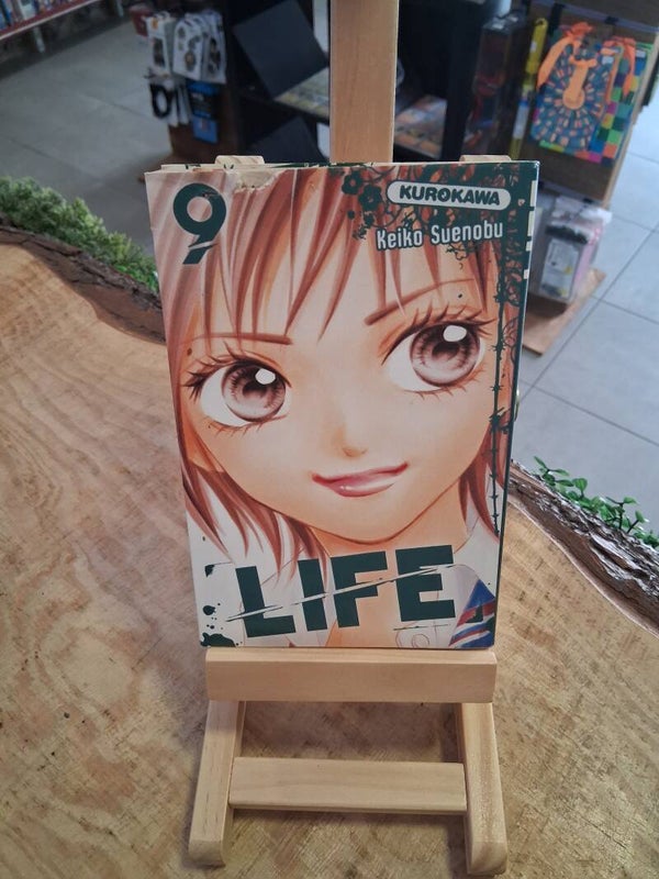 Life Tome 9