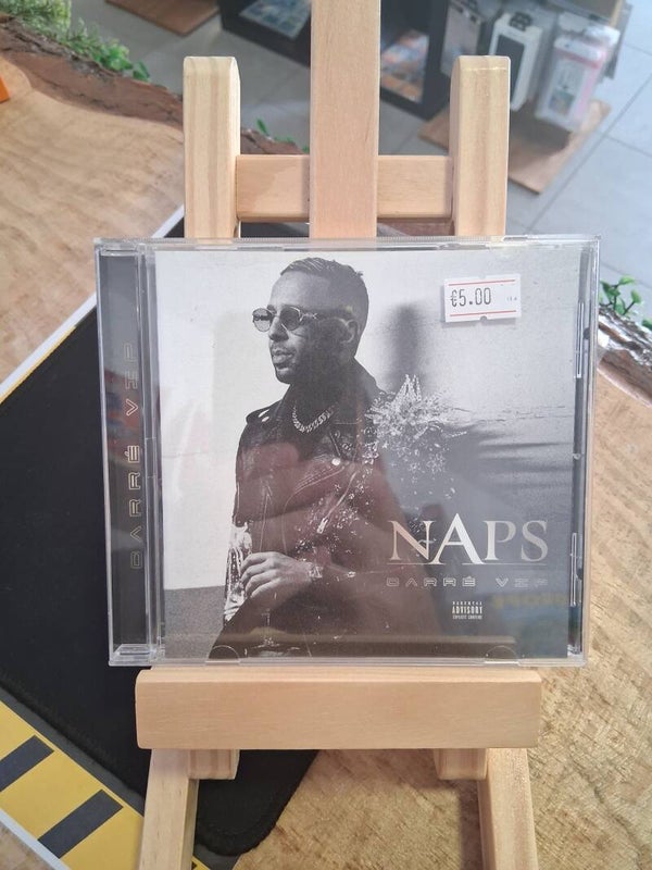 NAPS : Carre Vip CD