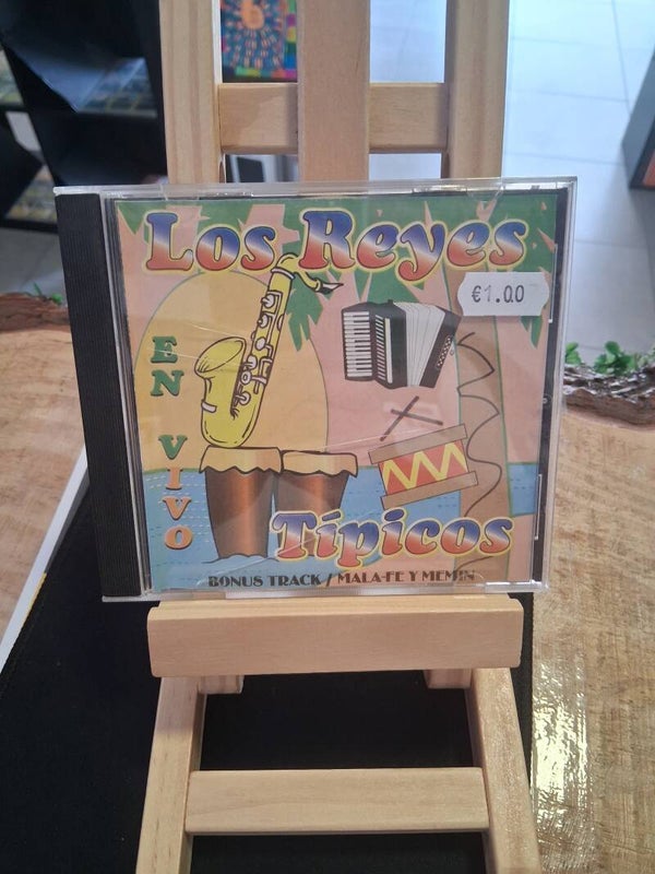 Los Reyes Tipicos En Vivo CD