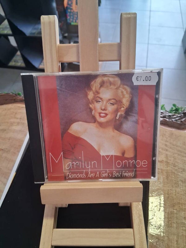 Marilyn Monroe - Diamonds Are A Girl's Best Friend CD