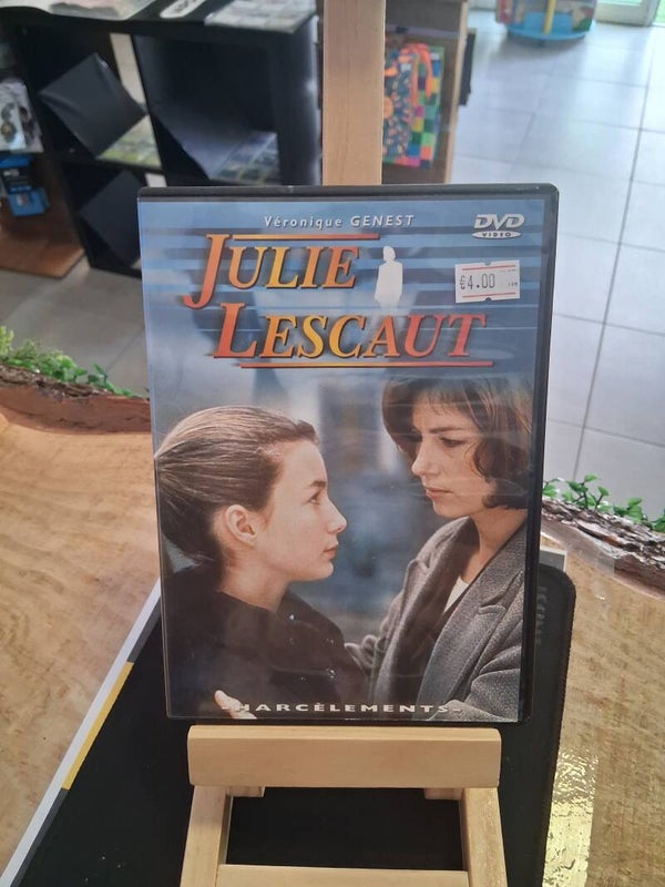 Julie Lescaut - Harcelements DVD