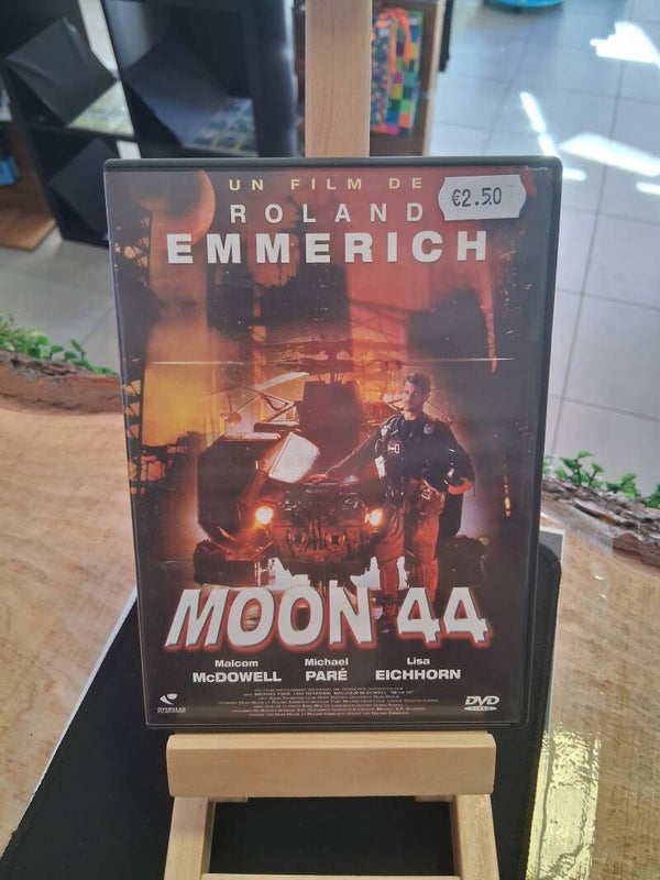 Moon 44 DVD