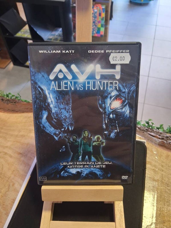 AVH - Alien Vs Hunter DVD