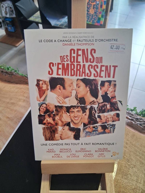 Des Gens Qui S'embrassent DVD