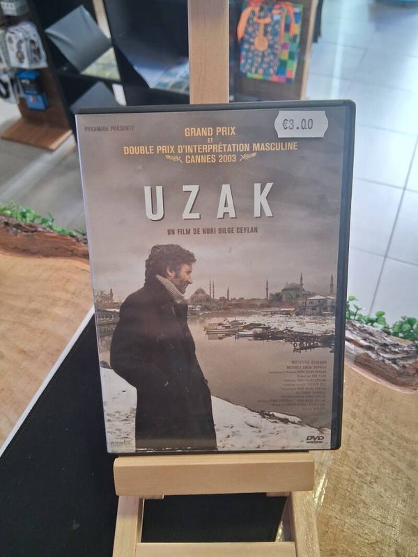 Uzak DVD