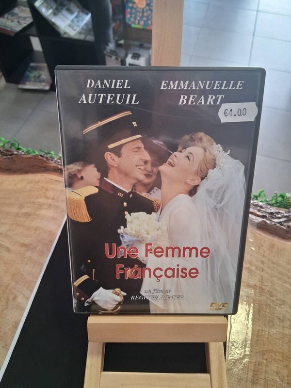 Une Femme Française DVD