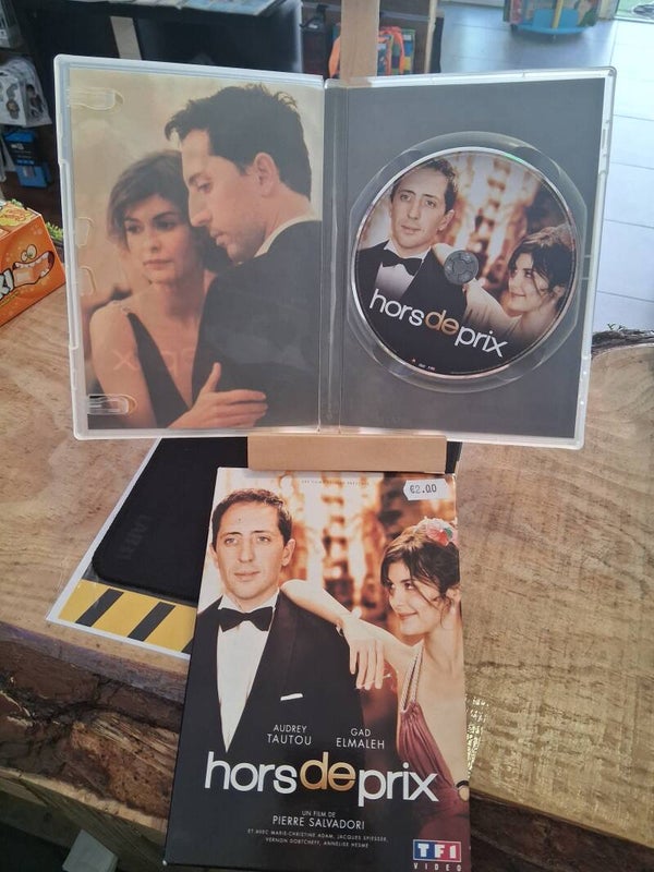 Hors De Prix DVD