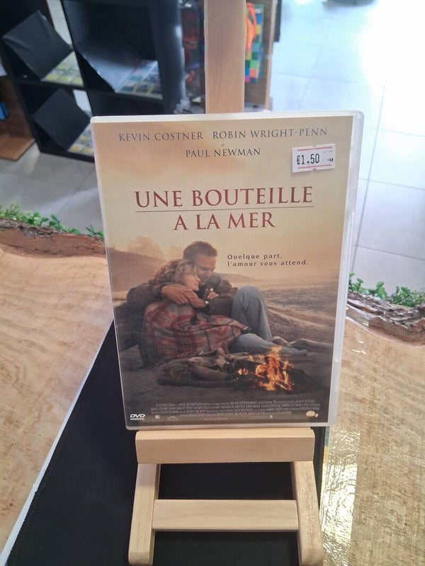 Une Bouteille A La Mer DVD