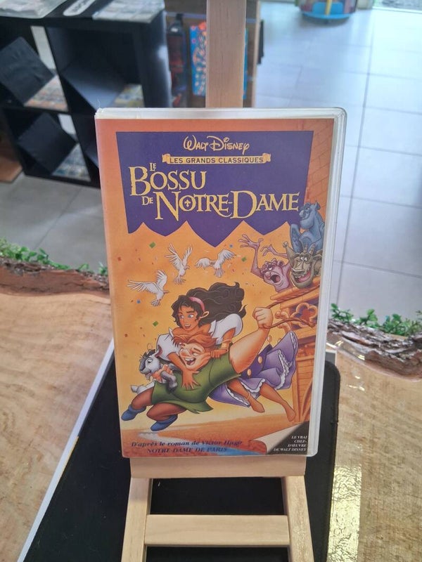 Le Bossu De Notre-Dame VHS