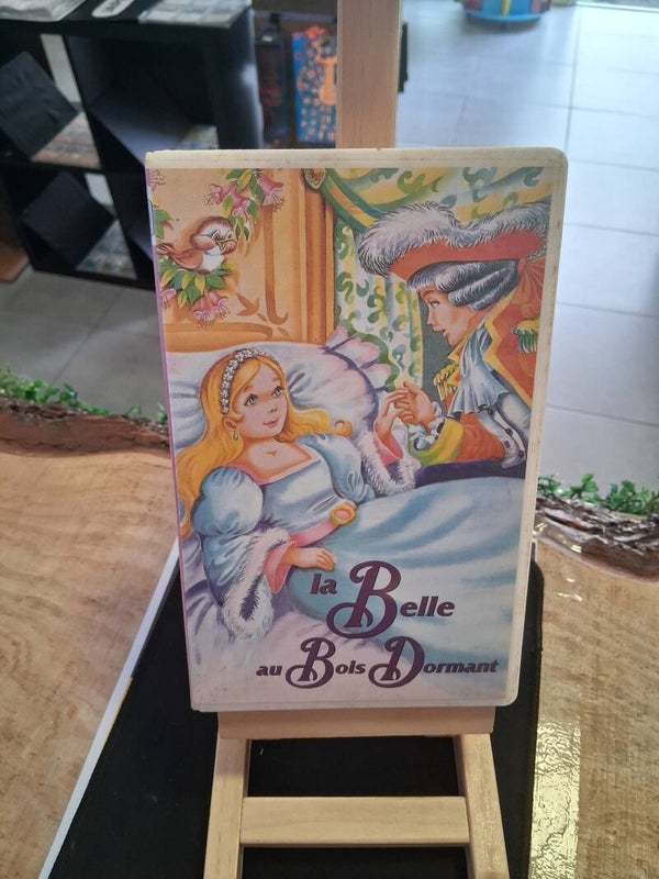 La Belle Au Bois Dormant VHS
