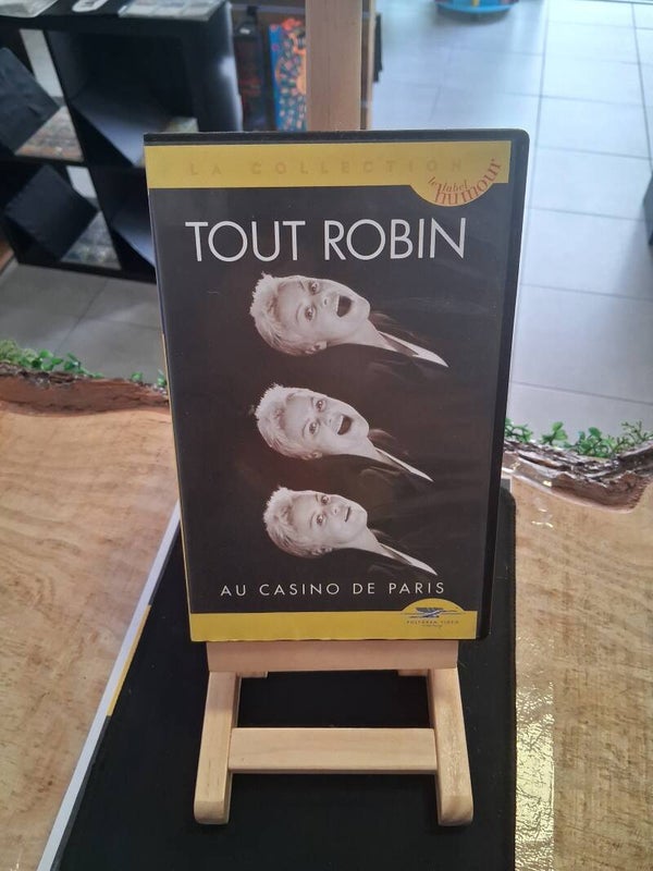 Tout Robin Au Casino De Paris VHS