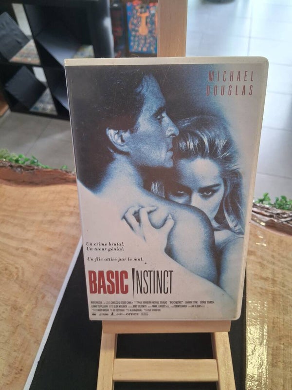 Basic Instinct VHS
