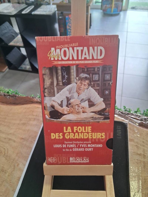 La Folie Des Grandeurs VHS