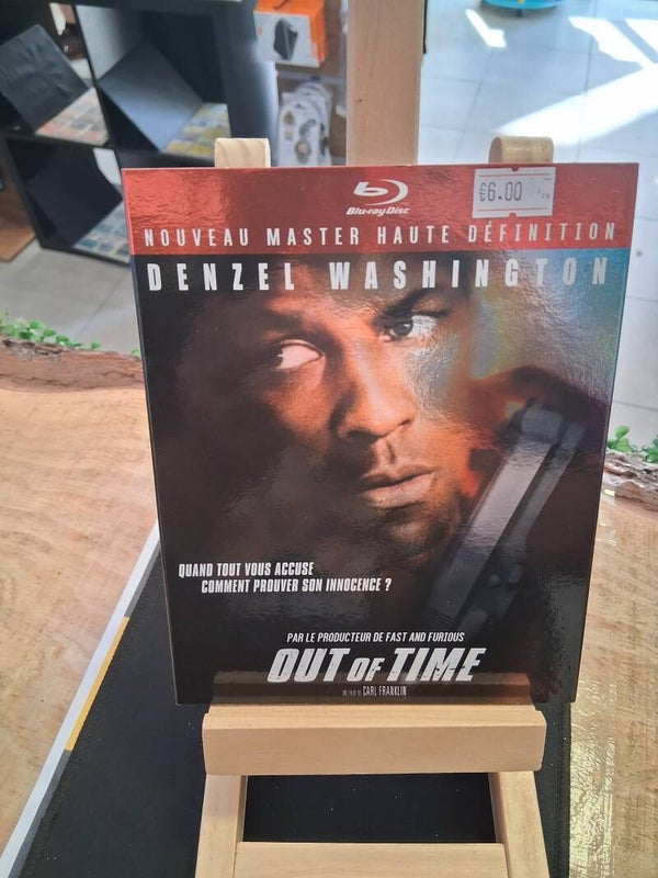 Out Of Time Blu-ray
