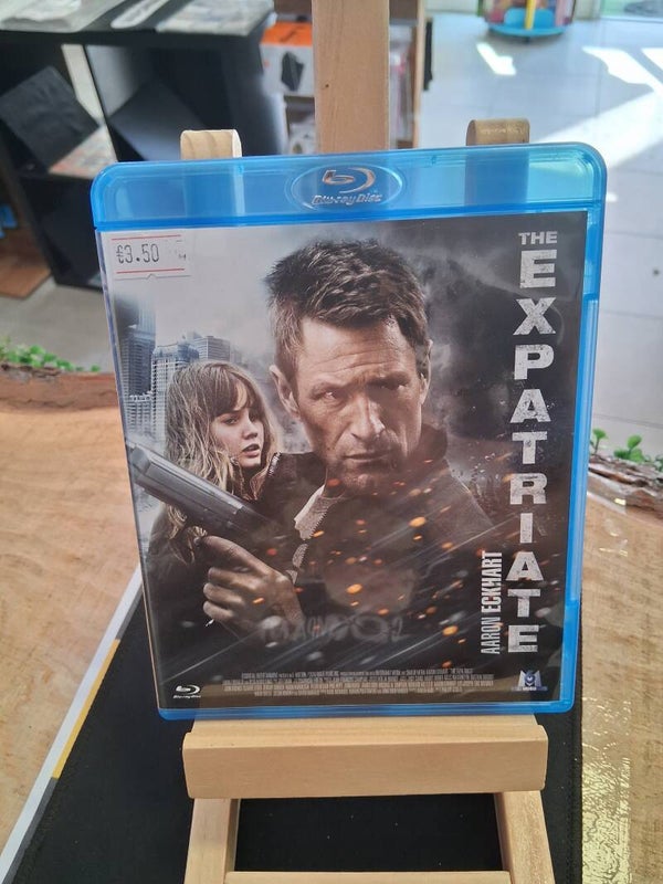 The Expatriate Blu-ray