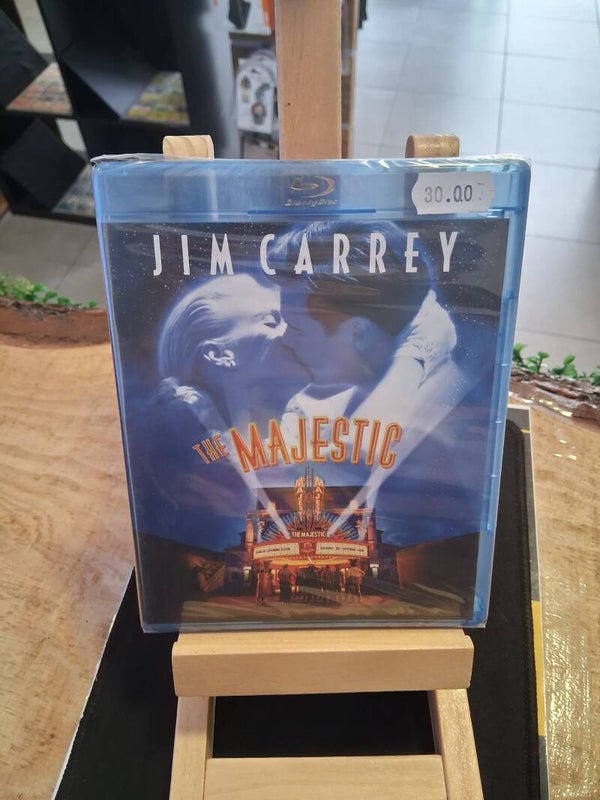 The Majestic Neuf Blu-ray