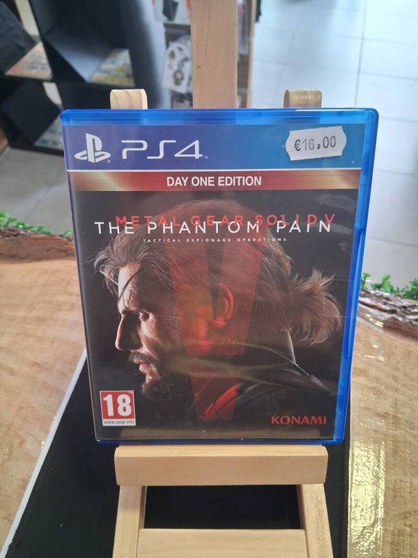 Metal Gear Solid V The Phantom Pain Jeu PS4