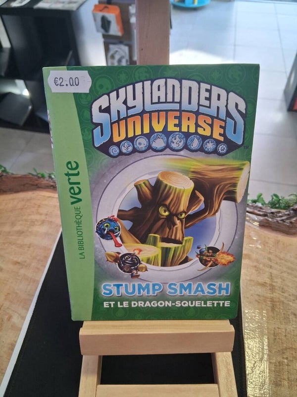 Skylanders Universe - Stump Smash Et Le Dragon-Squelette Livre Enfant