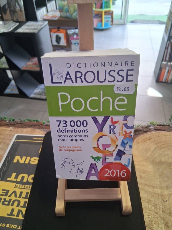 Dictionnaire Larousse Poche 2016 Livre