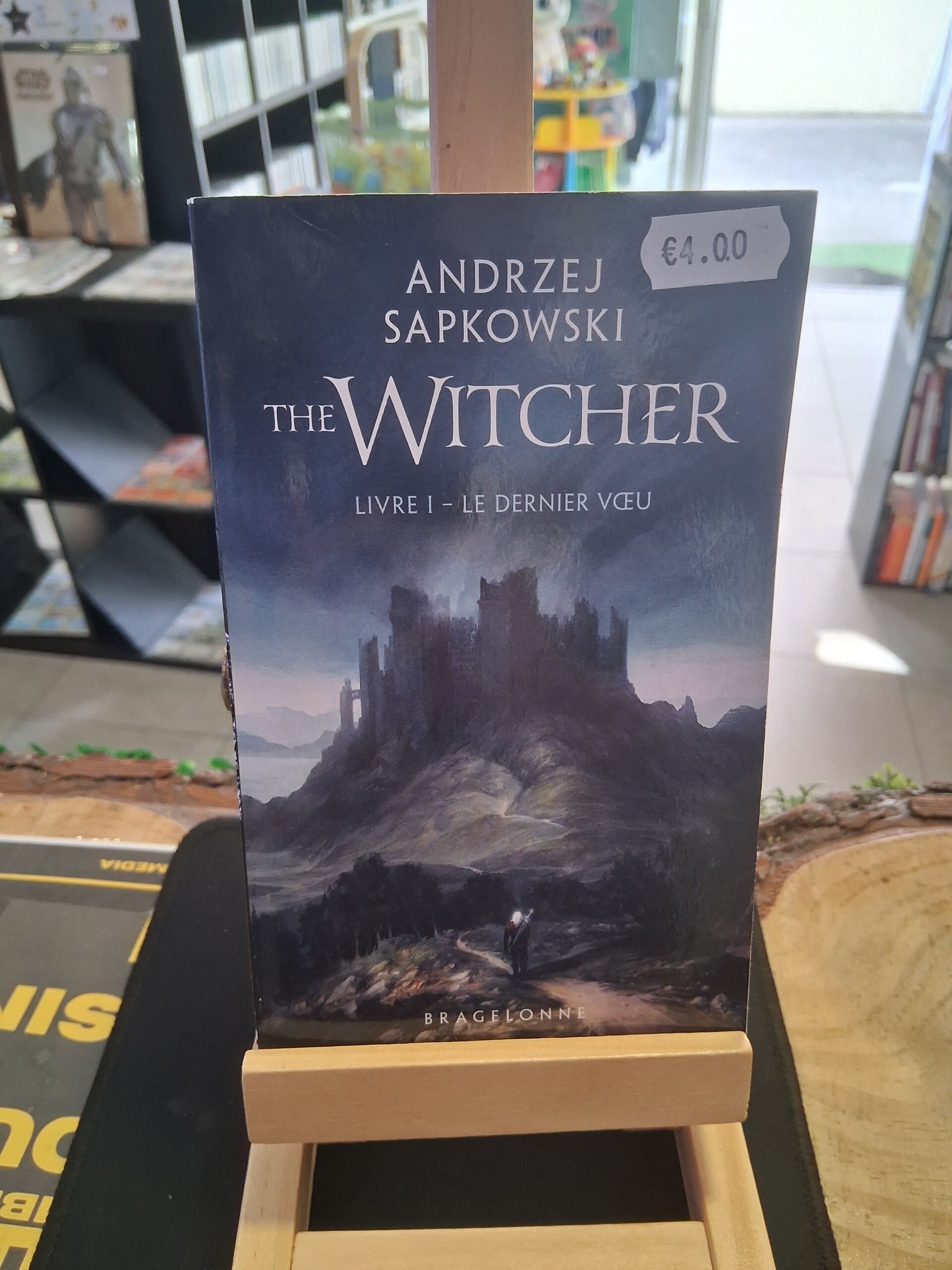The Witcher Livre I : Le Dernier Vœu Livre