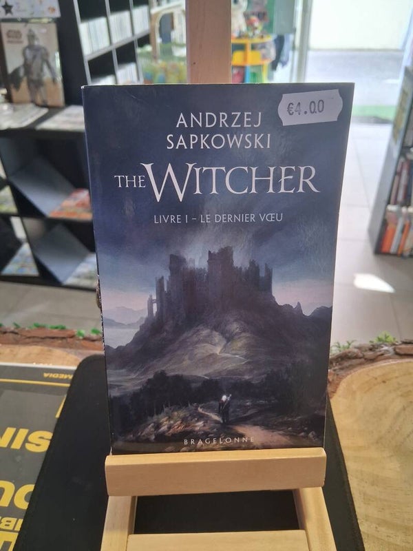The Witcher Livre I : Le Dernier Vœu Livre