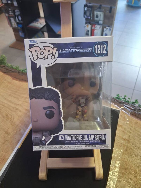 Funko POP Izzy Hawthorne (JR. Zap Patrol) 1212 Lightyear