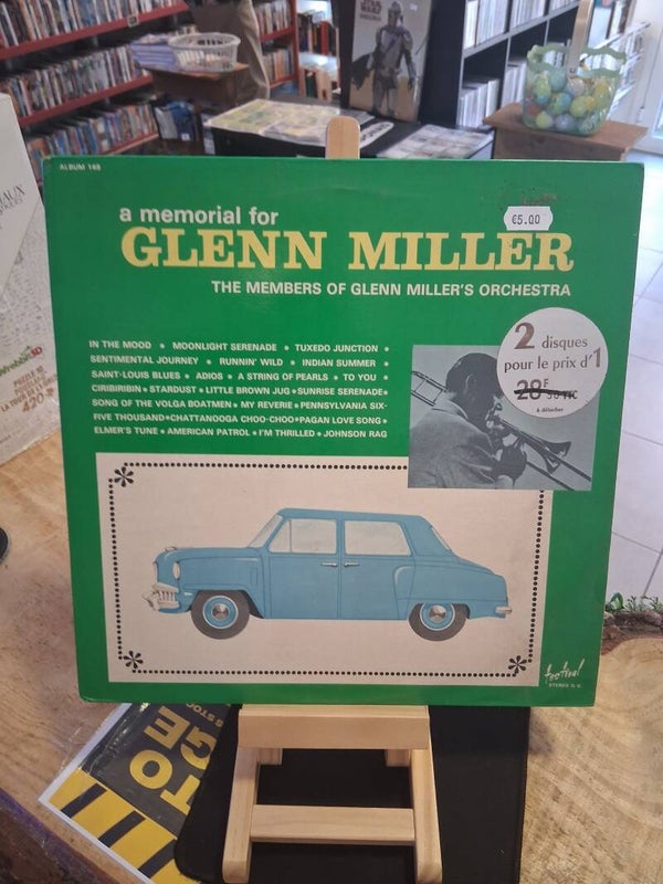 A Memorial For Glenn Miller - The Members Of Glenn Miller's Orchestra Vinyl 33T