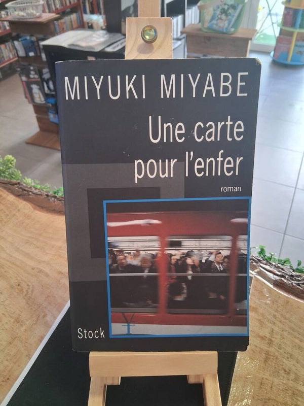 Miyuki Miyabe - Une Carte Pour L'enfer Livre