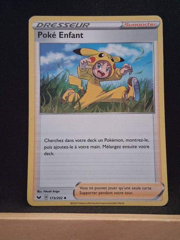Poke Enfant (Dresseur)1