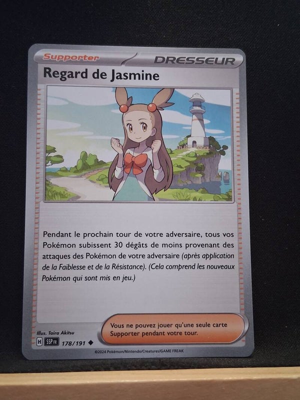 Regard De Jasmine (Dresseur)1