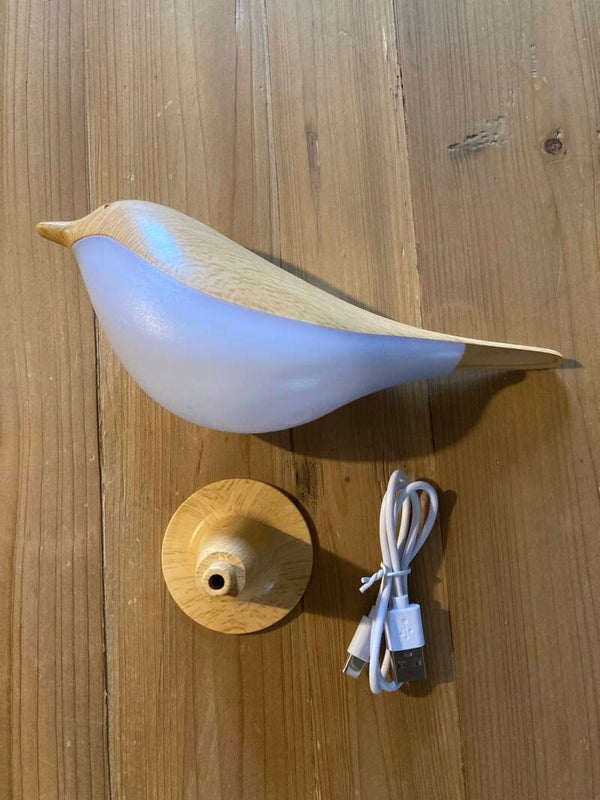 Lampe de Table Oiseau LED Tactile Sans Fil – Recharge USB – 3 Couleurs – Intensité Variable – 21 x 14 cm – Neuve