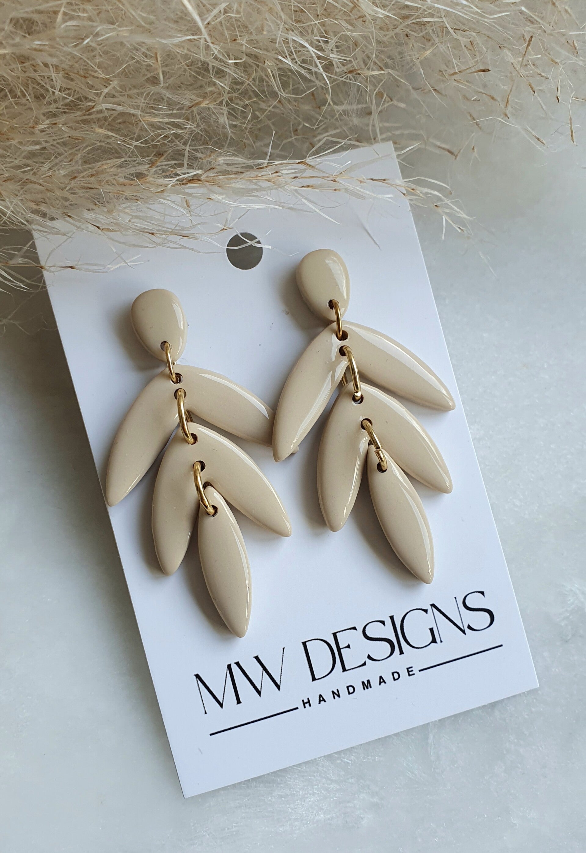 Beige 40