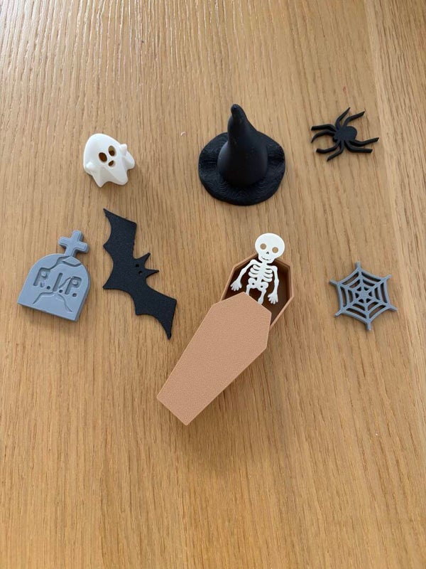 Halloween loose parts