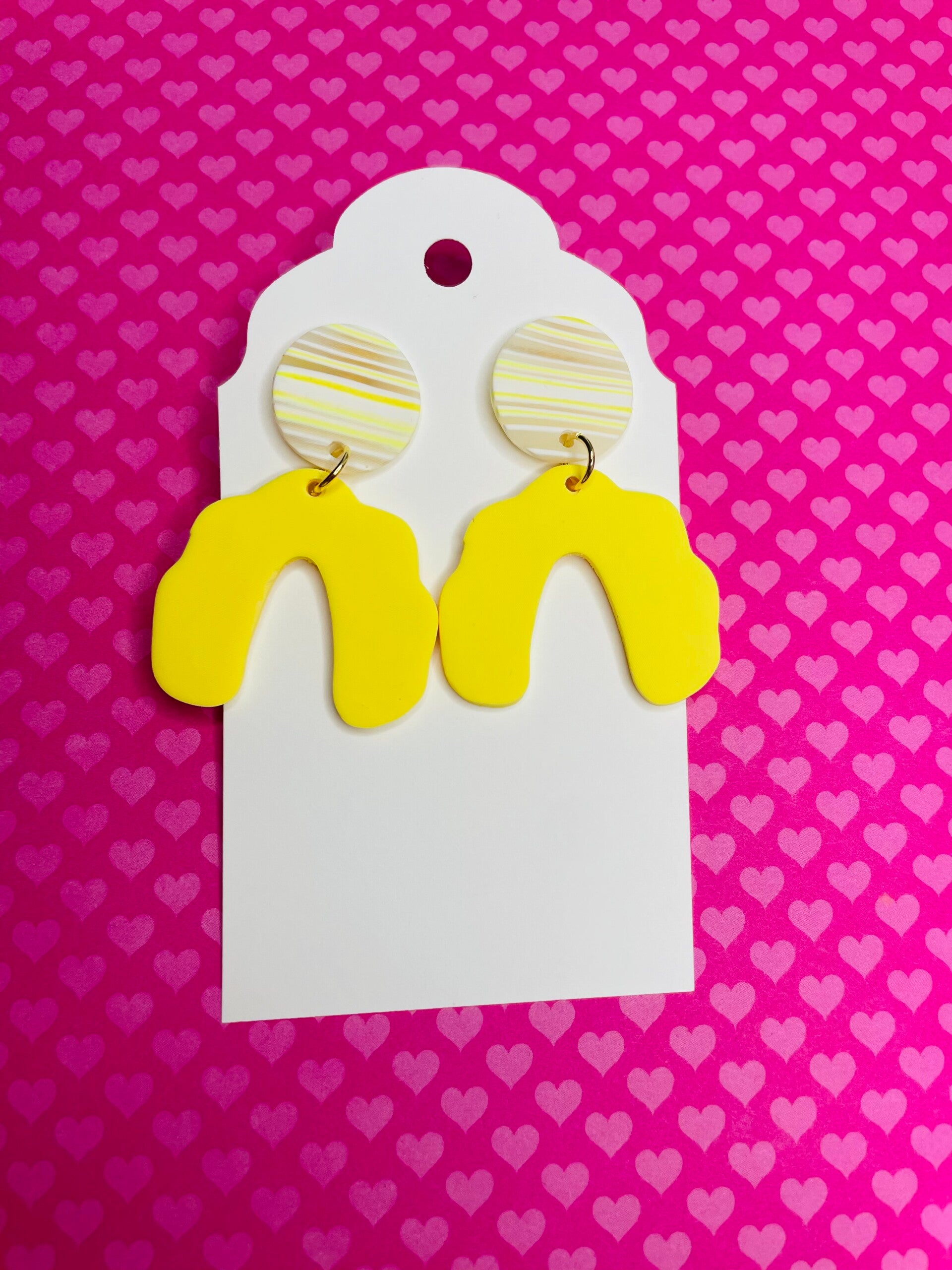 Buttercup Medium Dangles D