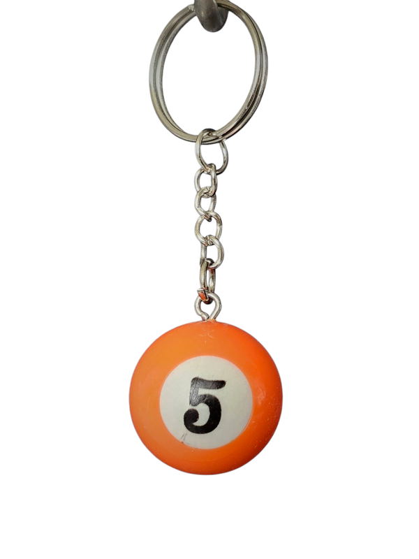 Poolbal nummer 5 sleutelhanger