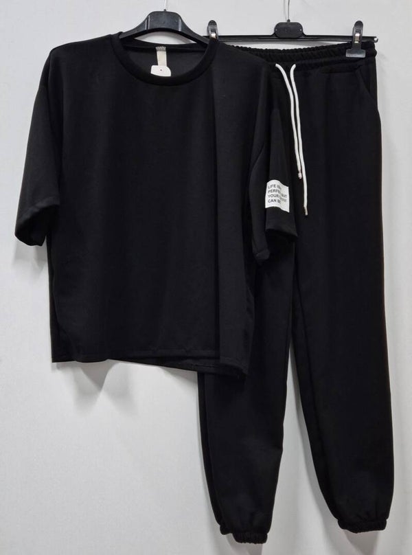 Perfect set kort smalle broek zwart