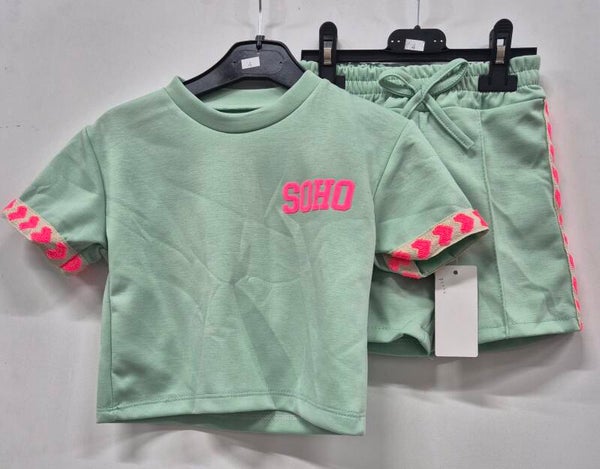 Soho set mint