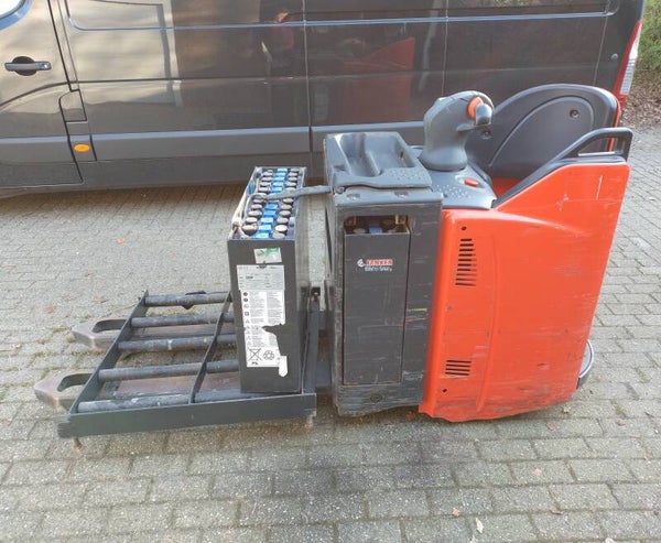 Palletwagen Linde T20SP-02