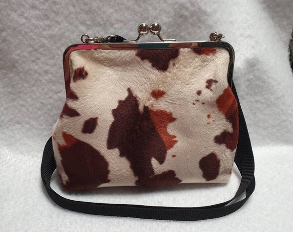 Kukkarolaukku 21 lehmä