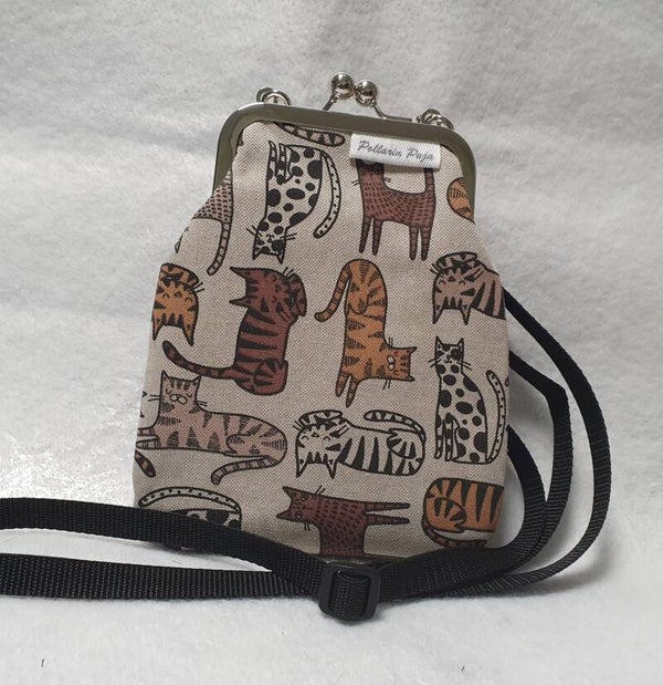 Kukkarolaukku 12 kissat