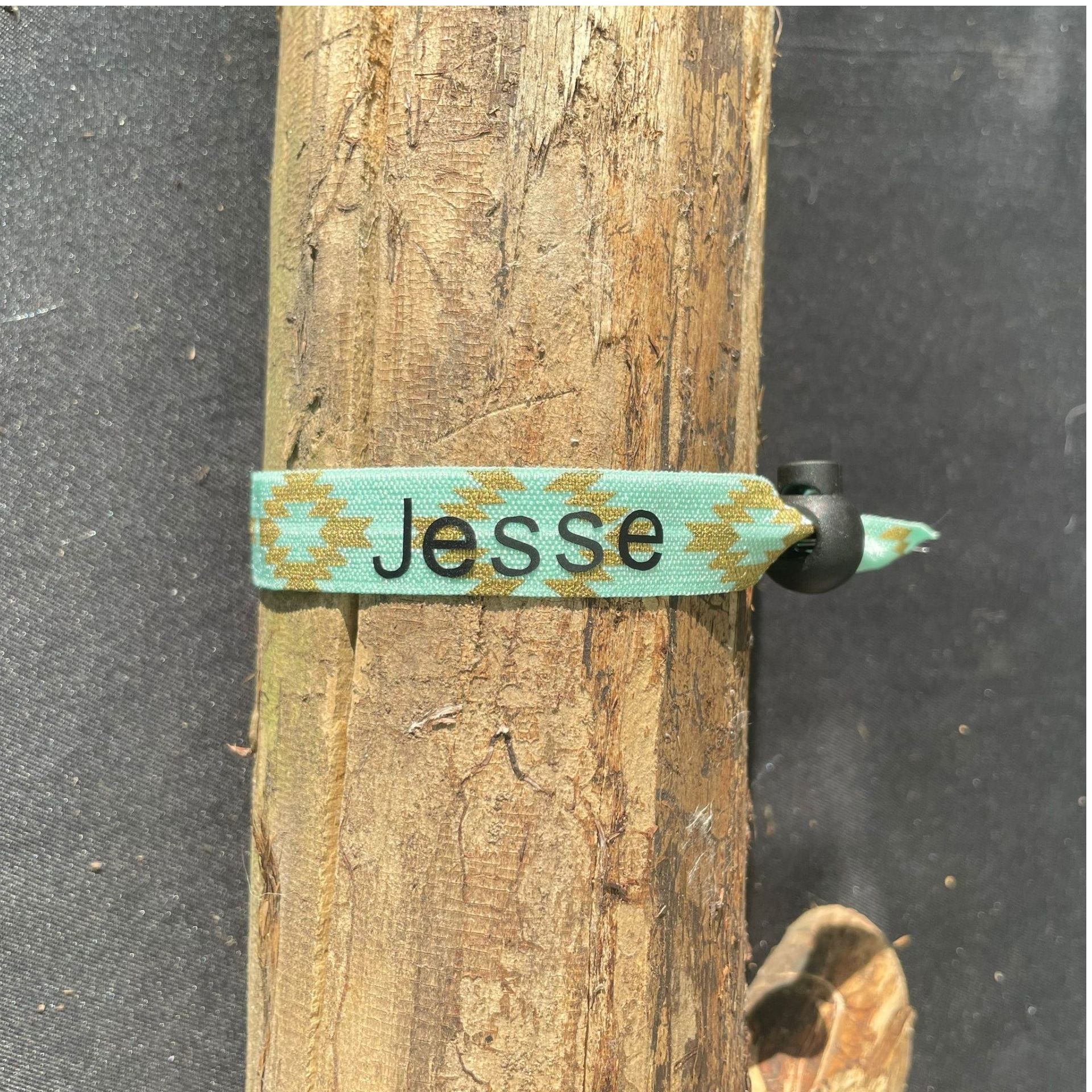 SOS bandje - Mintgroen met goud