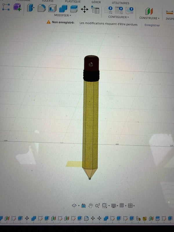 Porte-clés réaliste, crayon de Bois