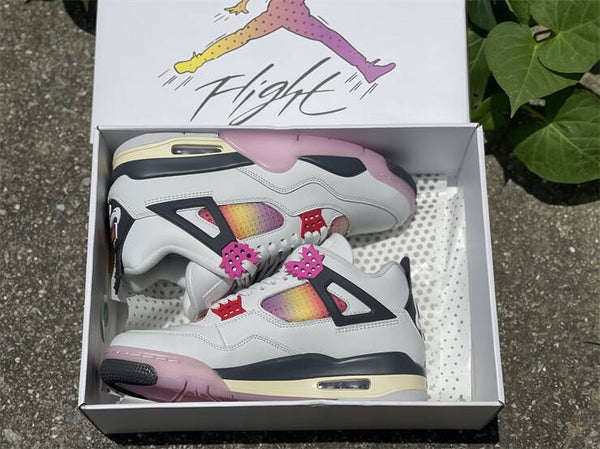 Jordan 4 "Comic"
