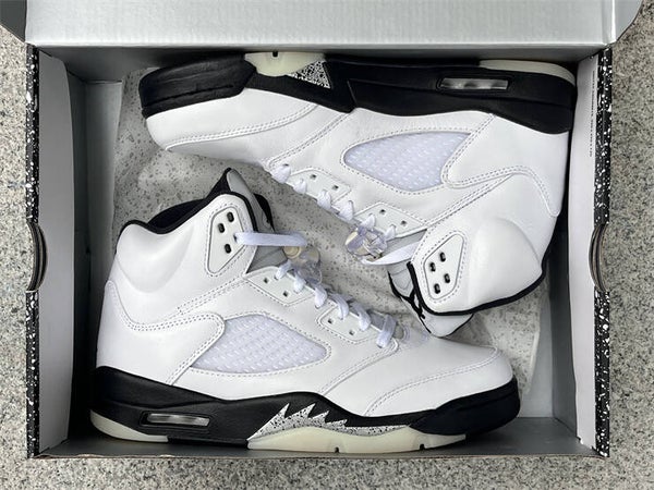 Jordan 5 "Reverse Metallic"