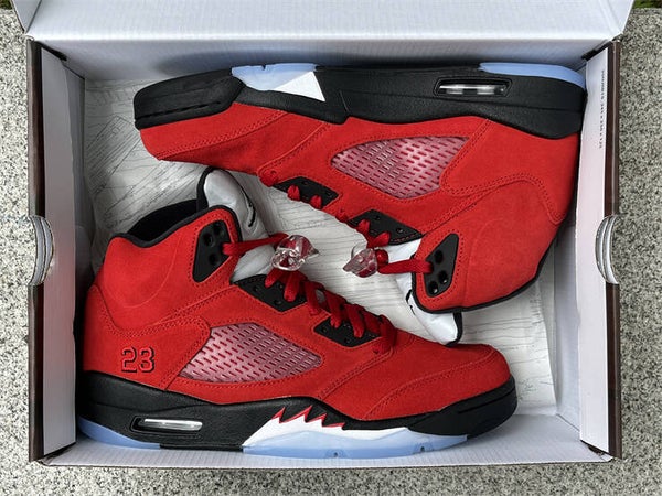 Jordan 5 "Raging Bulls"