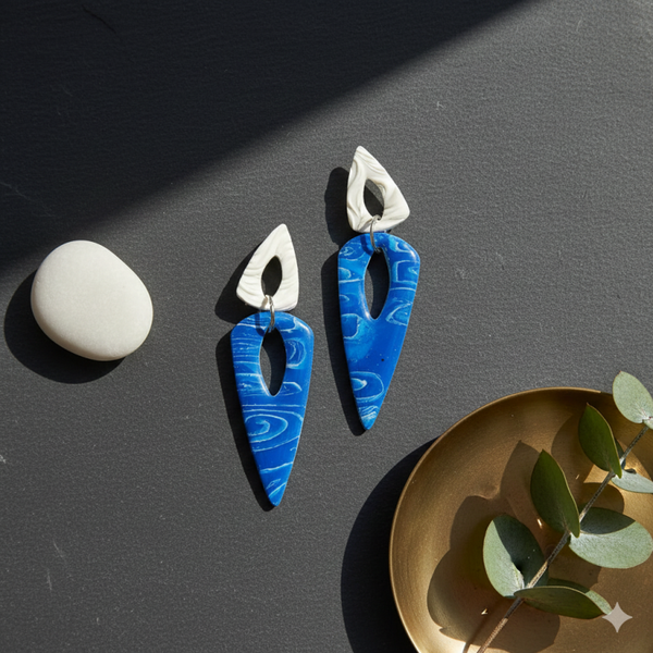 Statement oorbellen Blue Frost Arrow