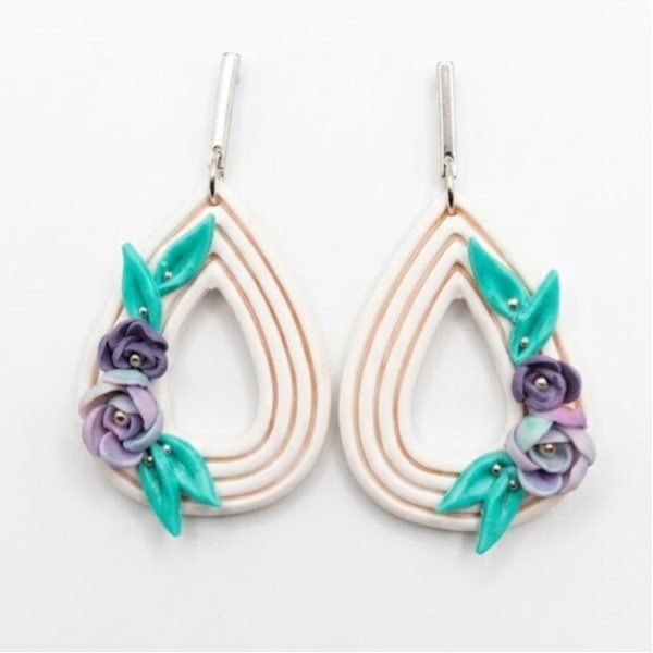 Statement oorbellen bloemen