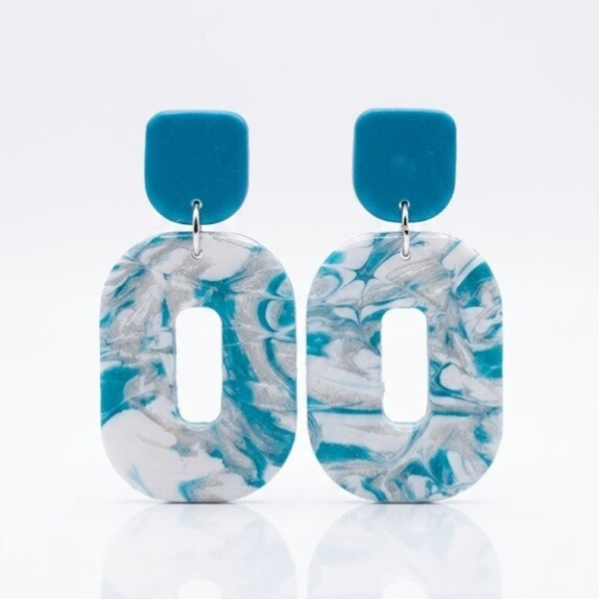 Statement oorbellen blauw wit marmer