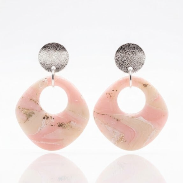 Roze marmer oorbellen rose wit rond – Rose Elegance